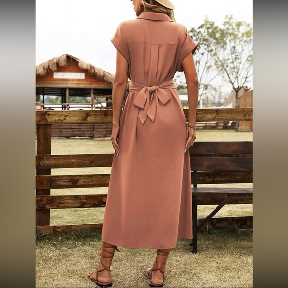 Classic button front dress - Picture 15 of 16